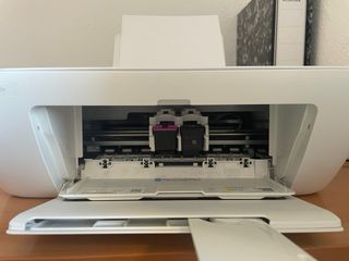 Impresora HP Deskjet 2822e - 1 mes de uso