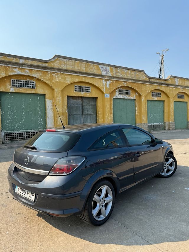 Opel Astra 2007