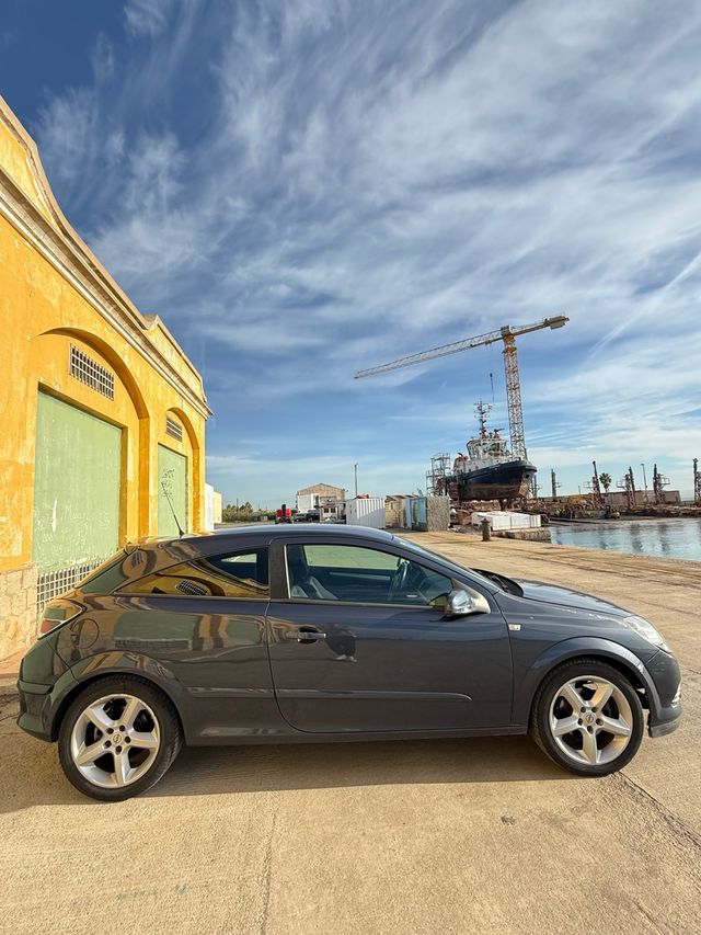 Opel Astra 2007