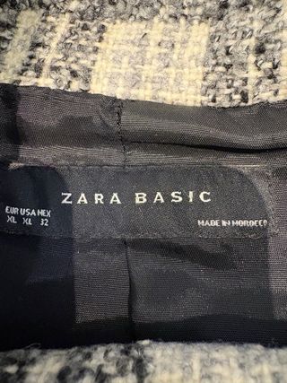 Abrigo Zara Cuadros Talla XL