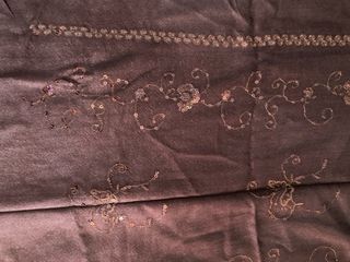 Sciarpa donna marrone con dettagli oro