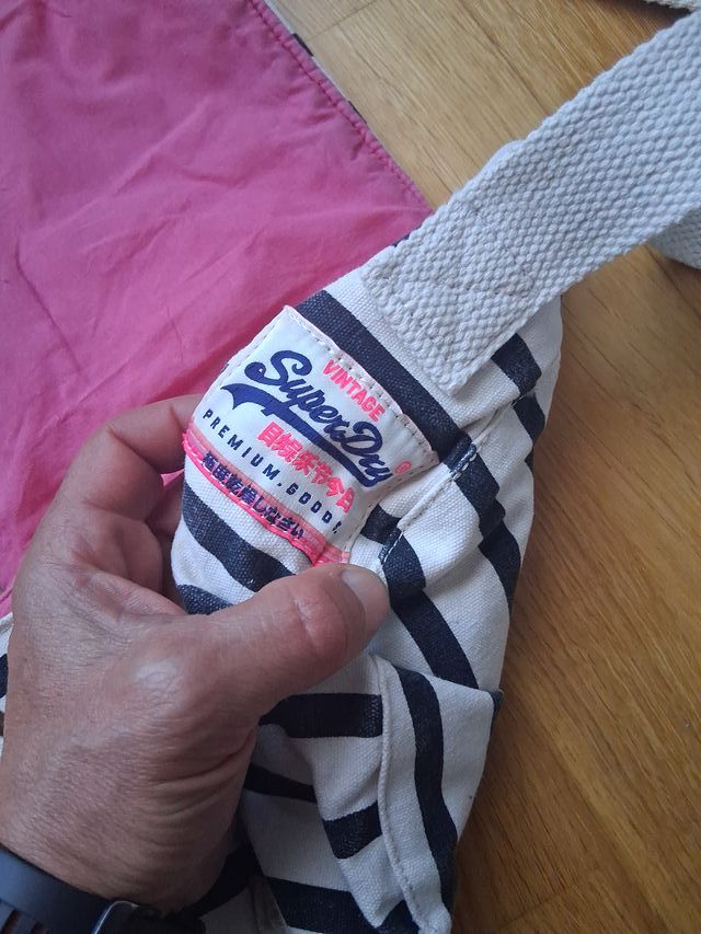 Borsa da donna Superdry a righe