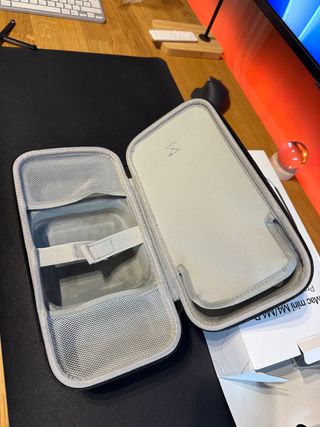 custodia da viaggio mac mini m4 e mouse + base