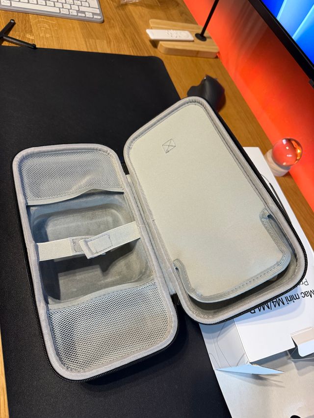 custodia da viaggio mac mini m4 e mouse + base