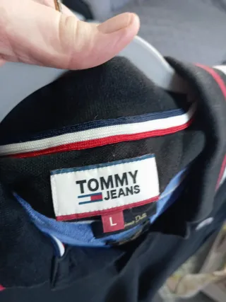 Polo Tommy Jeans Hombre Negro