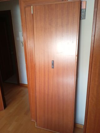 Puertas de armario de madera