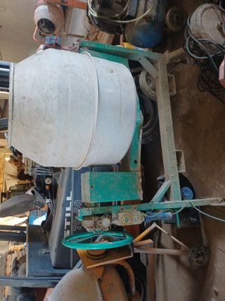 Hormigonera Imer 250L