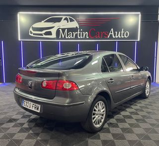 RENAULT Laguna Expression 1.9dCi 130CV