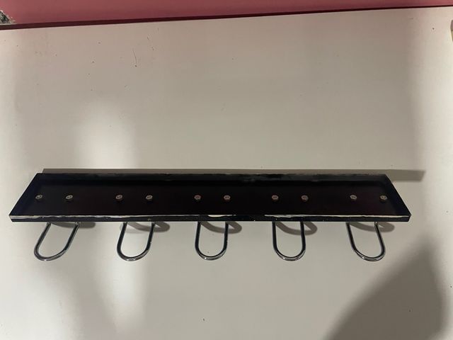 Appendiabiti Nero con 5 Ganci Metallici