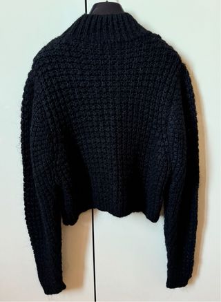Pullover nero collo alto
