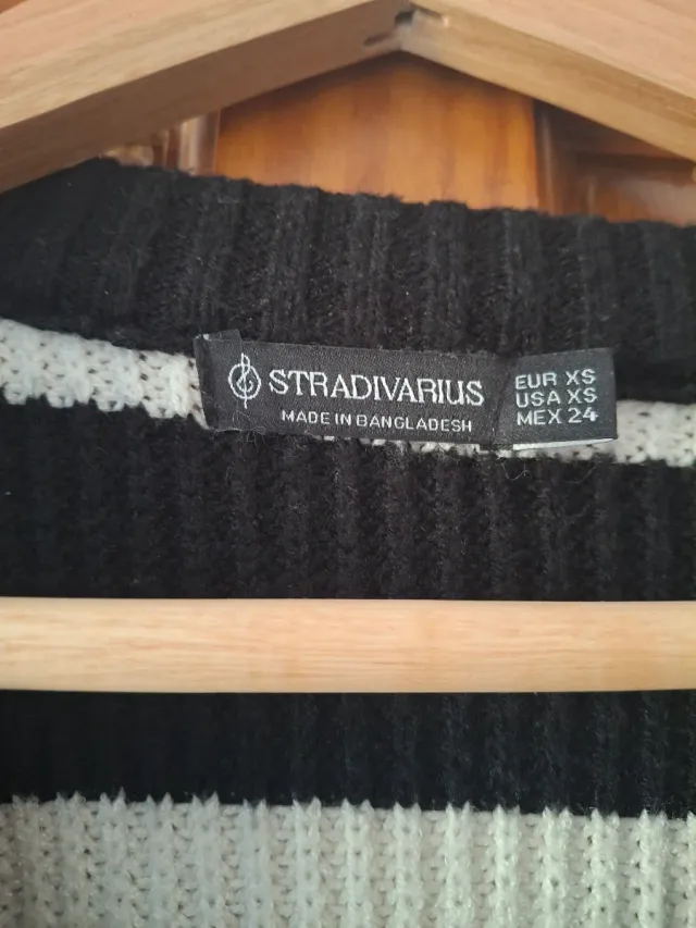 Jersey rayas blanco y negro