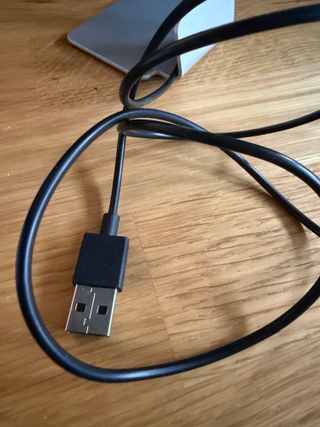 Stand e cavo ricarica Mi Band Xiaomi