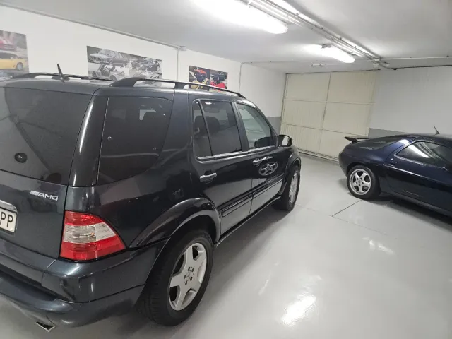 Mercedes-Benz Clase M 2001