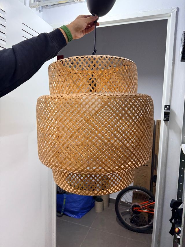 Lámpara SINNERLIG IKEA bambú