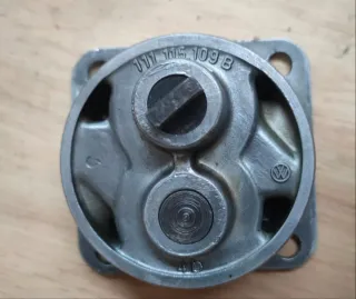 Bomba de Aceite VW Escarabajo 111 115 109 B