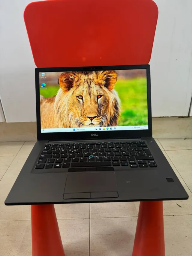 Ordenador Portátil Dell i5 9 GENERACIÓN 