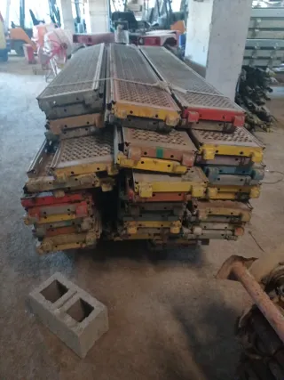 Andamio Layher para piezas