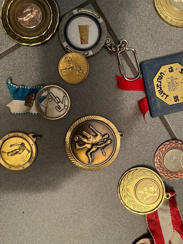 Lote de medallas deportivas