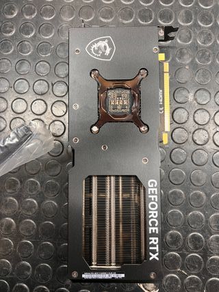 MSI RTX 4070 Ti 12GB GDDR6X - Triple Ventilador