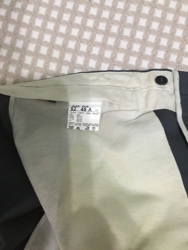 Traje de caballero gris