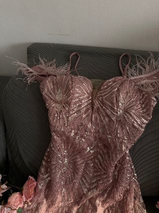 Vestido de fiesta rosa