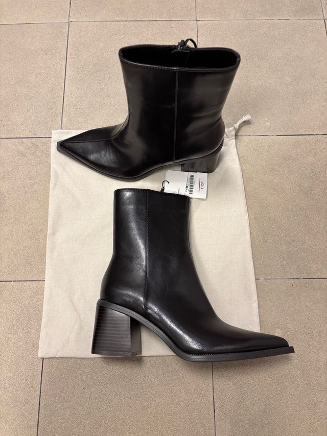 Botín Zara Tacón Ancho Negro