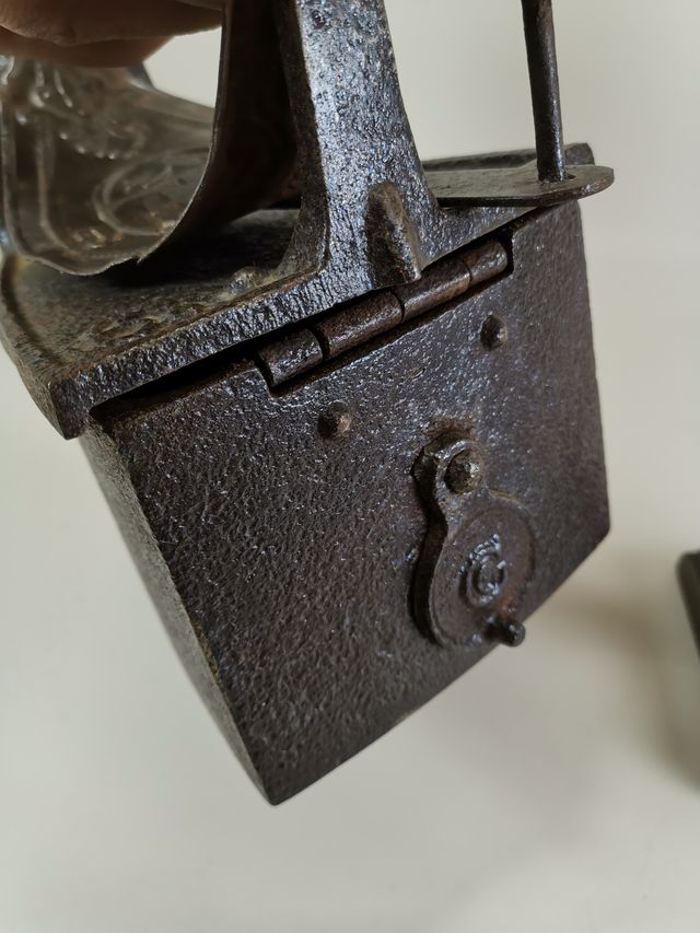 2 Planchas de Hierro Antiguas