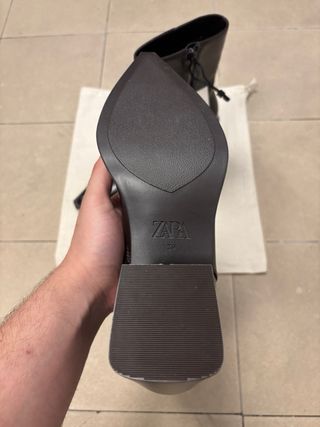 Botín Zara Tacón Ancho Negro