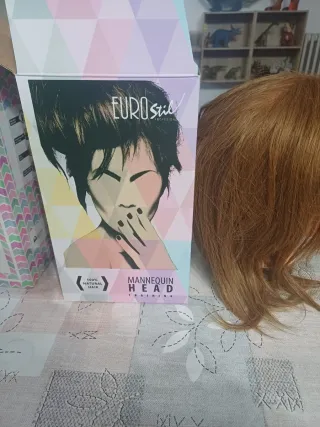 Maniquí peluquería castaño