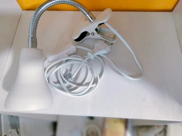 Lámpara Pinza Flexible Metal Blanco