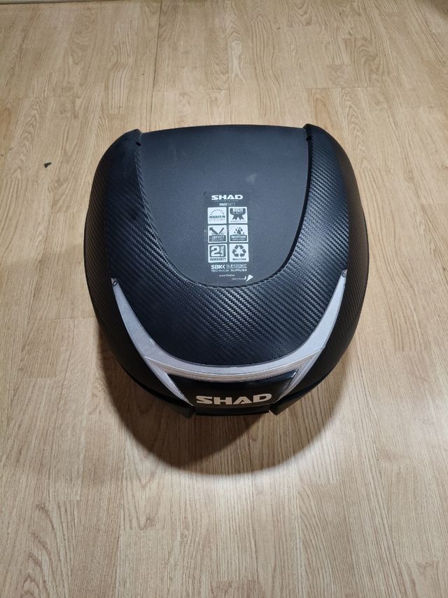 Baúl Moto Shad SH34 Negro
