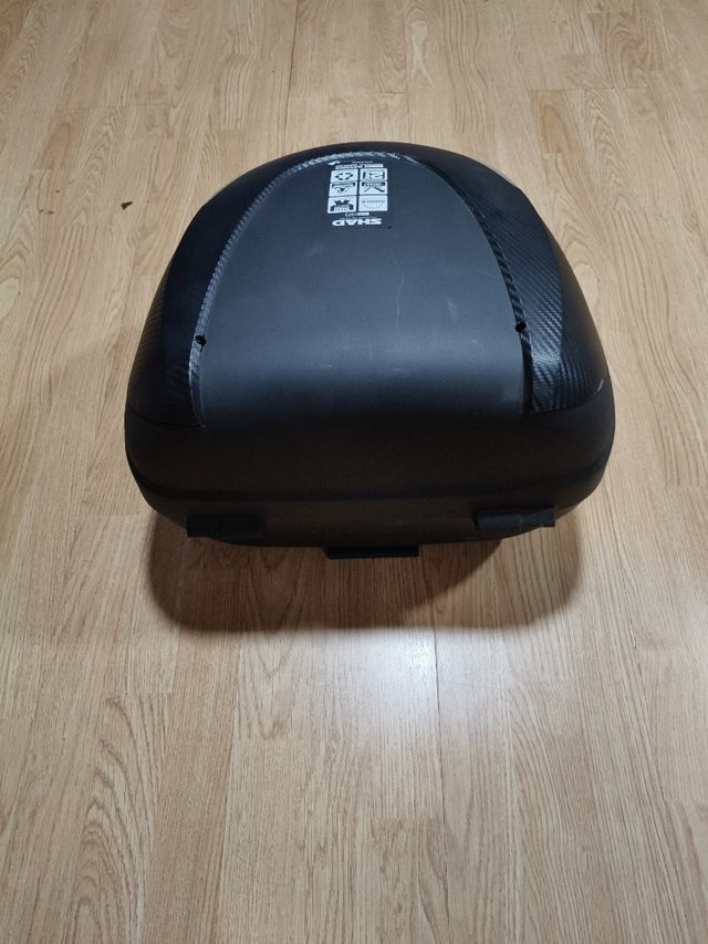 Baúl Moto Shad SH34 Negro