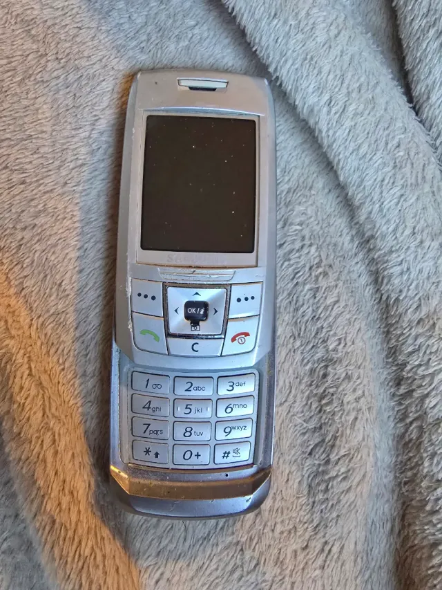 Lote móviles Nokia y Samsung - para piezas