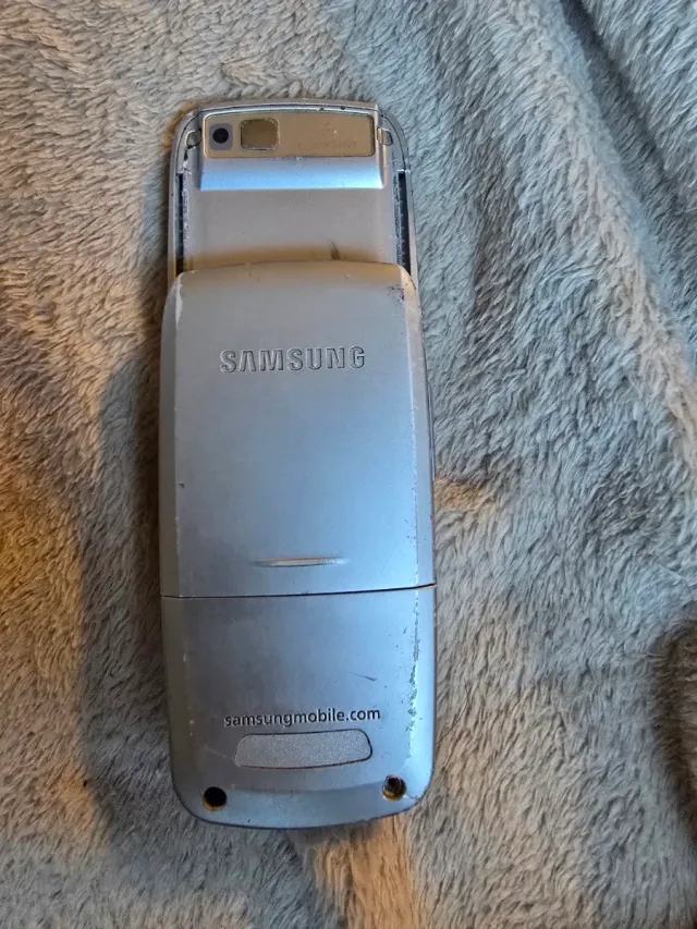 Lote móviles Nokia y Samsung - para piezas