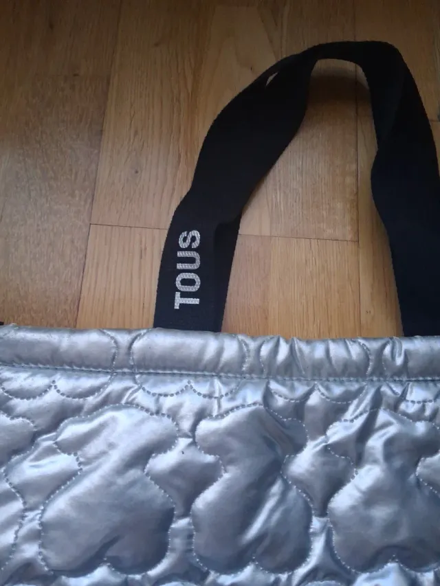 Borsa Tous argentata imbottita