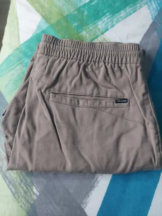 Pantalón goma en cintura y tobillo beige Volcom ho