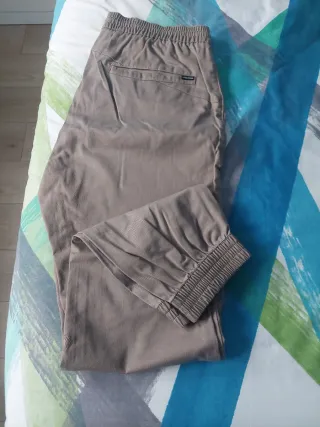 Pantalón goma en cintura y tobillo beige Volcom ho