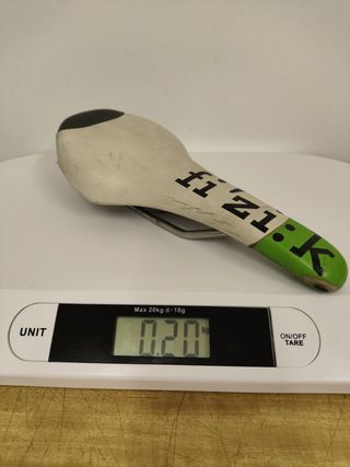 Sillín Fi'zi:k Tundra - Handmade Italy