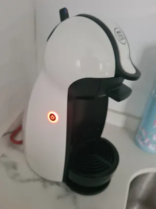 Cafetera Dolce Gusto Krups Blanca