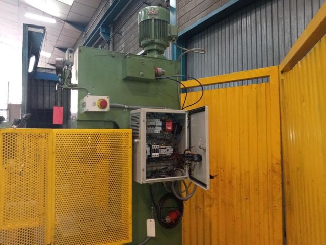 Prensa Hidráulica de Producción LBM