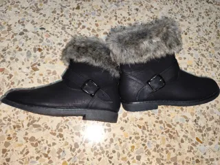 Botas Talla 36 Negras con Pelo