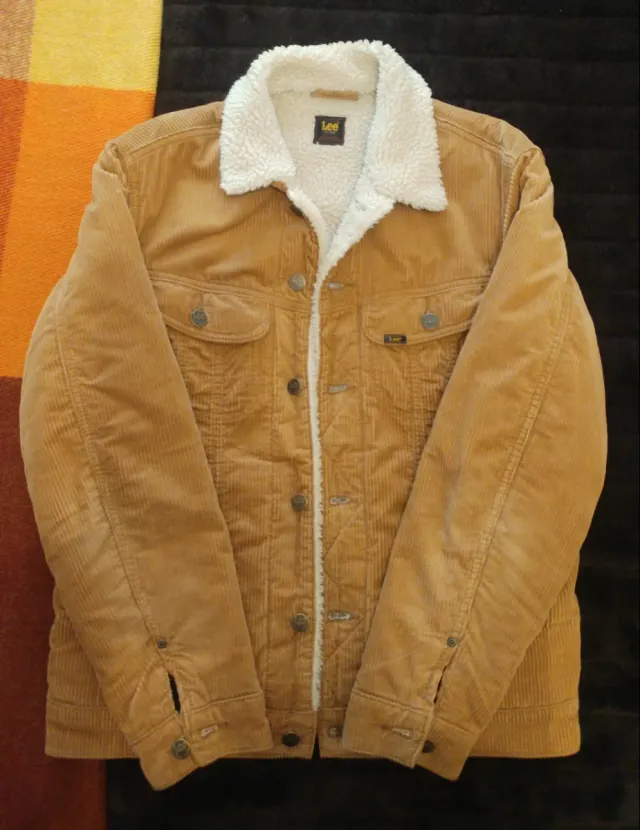Cazadora Lee pana forrada sherpa