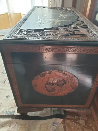 Baúl Chino Alcanfor Talla