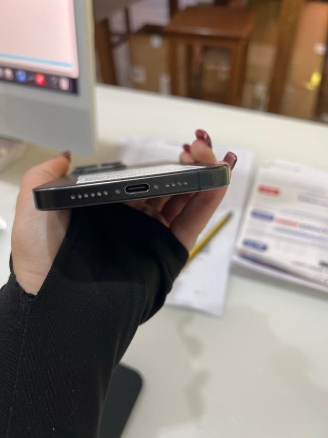 iPhone 15 Pro Max 256GB Nero Grado B