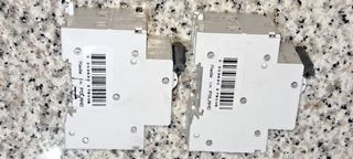 Interruptor Magnetotérmico Schneider 16A C16