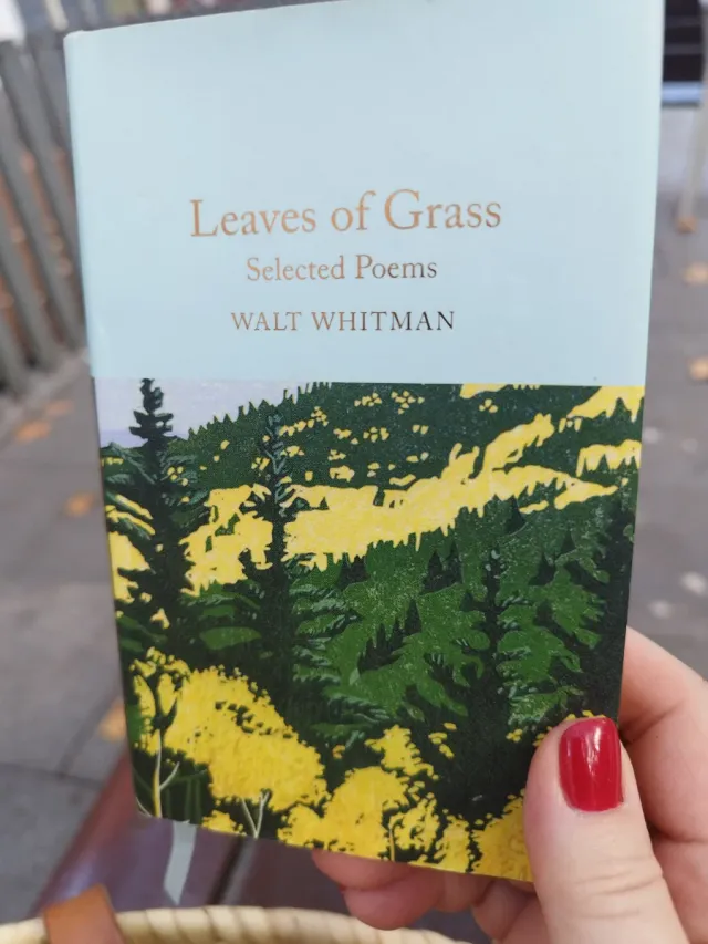 Leaves of Grass: Selected Poems