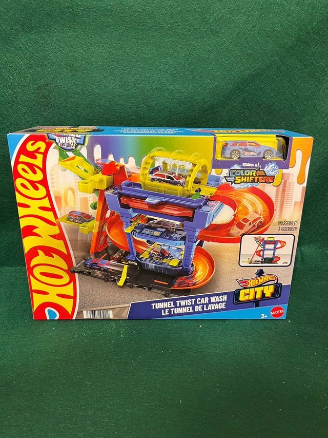 Hot Wheels City Tunnel Twist Car Wash