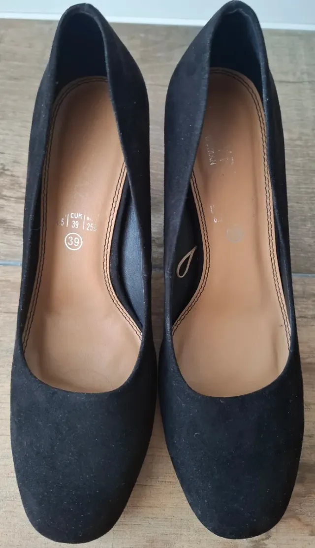 Tacones Maripaz negros talla 39