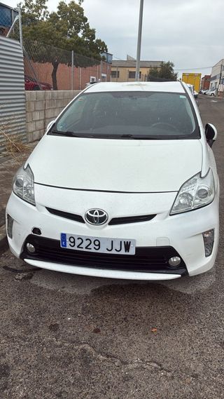 Toyota Prius 2015