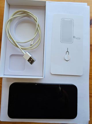 iPhone 14 Plus 256GB Medianoche